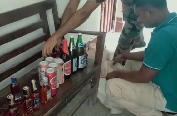 Udaipur : Police busted illegal Liquor sales in Matabari area
